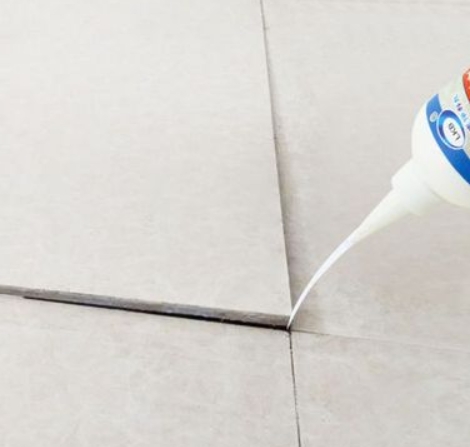 黄冈瓷砖空鼓维修公司分享卫生间瓷砖脱落的原因可能有以下几点